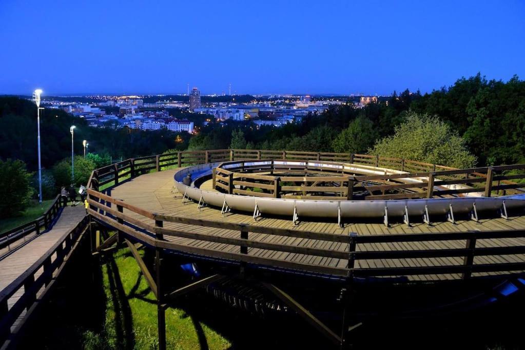 Cozy Friendly Place With Free Parking Prag Exterior foto