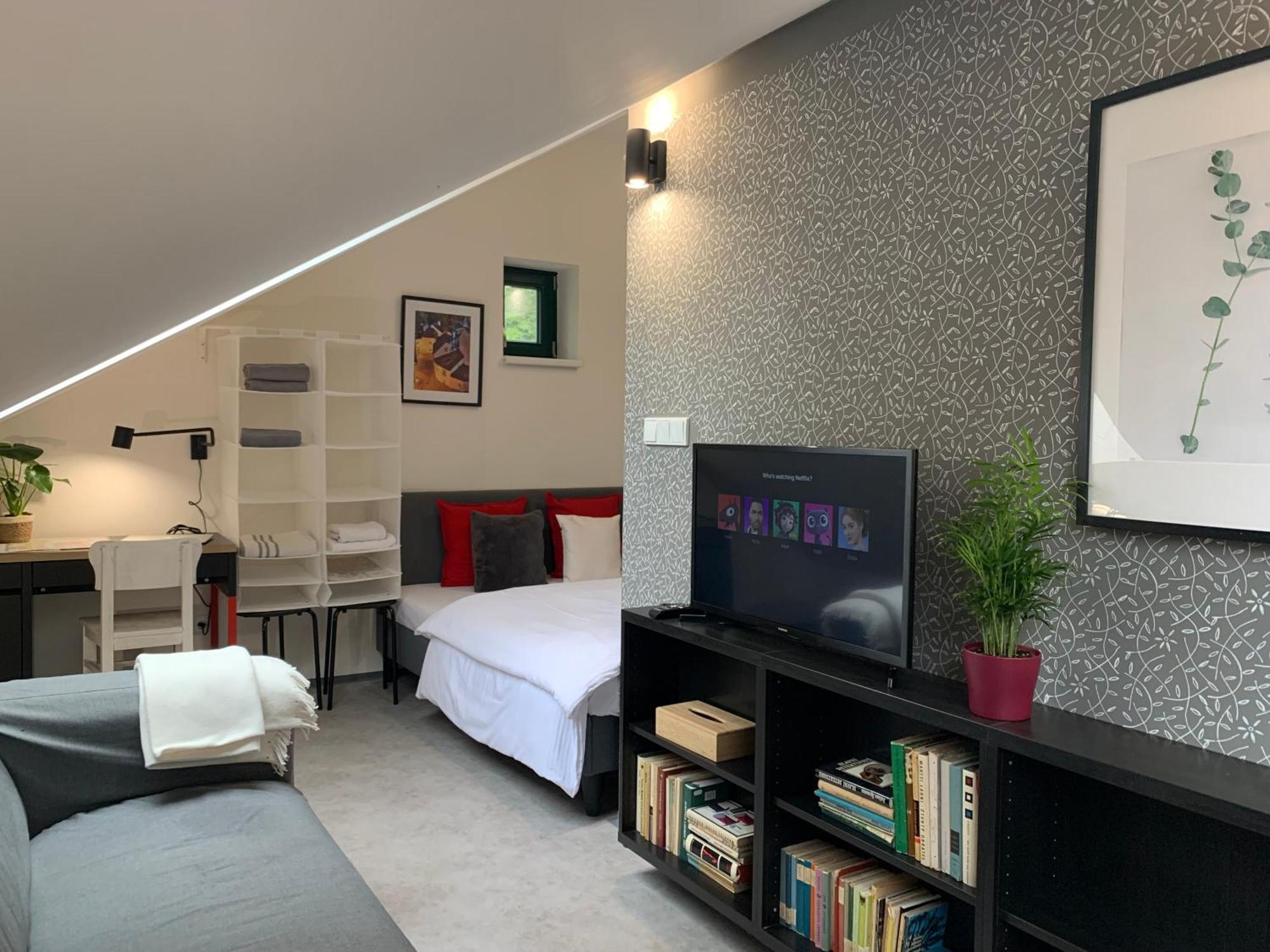 Cozy Friendly Place With Free Parking Prag Exterior foto